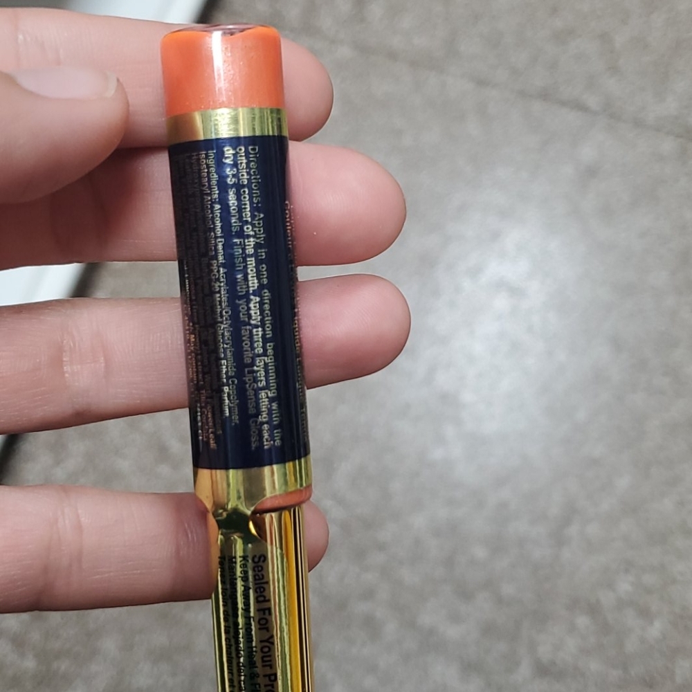 Lipsense - Picture 2 of 2
